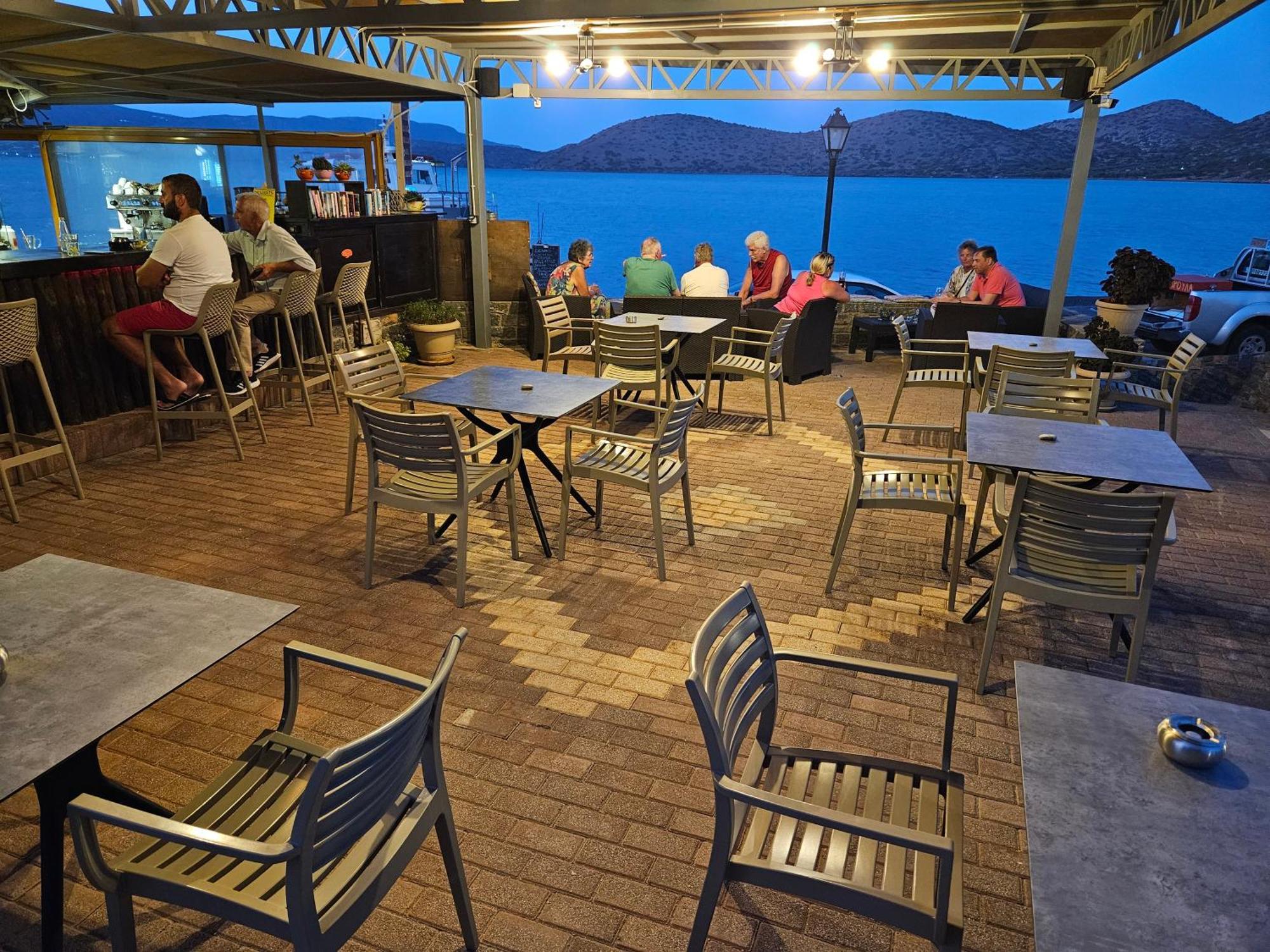 Elounda Sunrise Apartments Екстер'єр фото