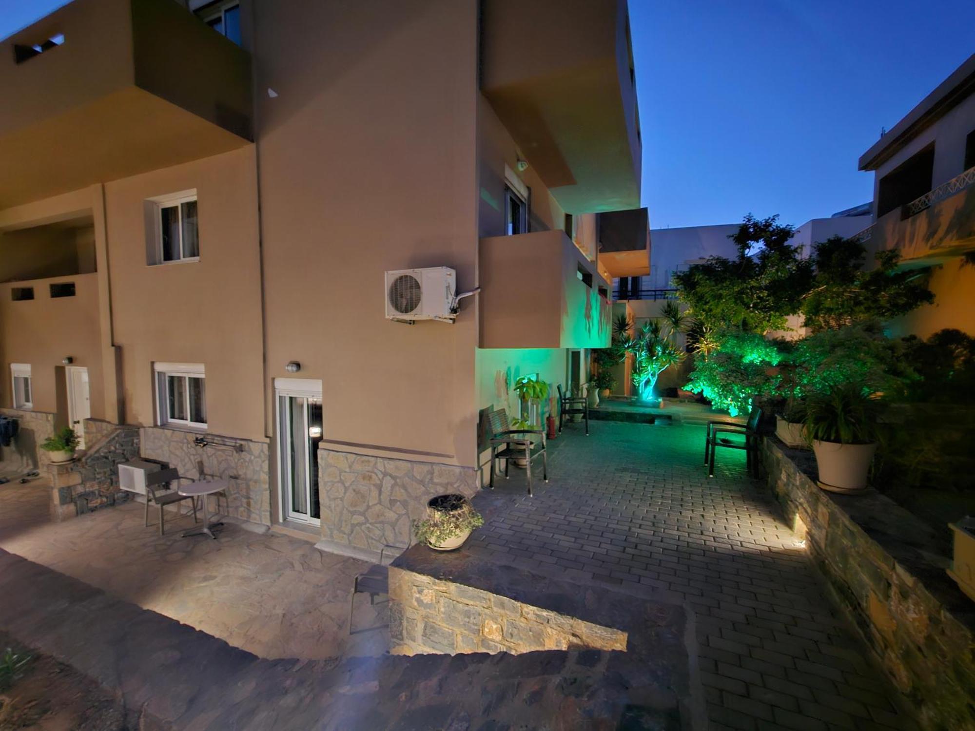Elounda Sunrise Apartments Екстер'єр фото