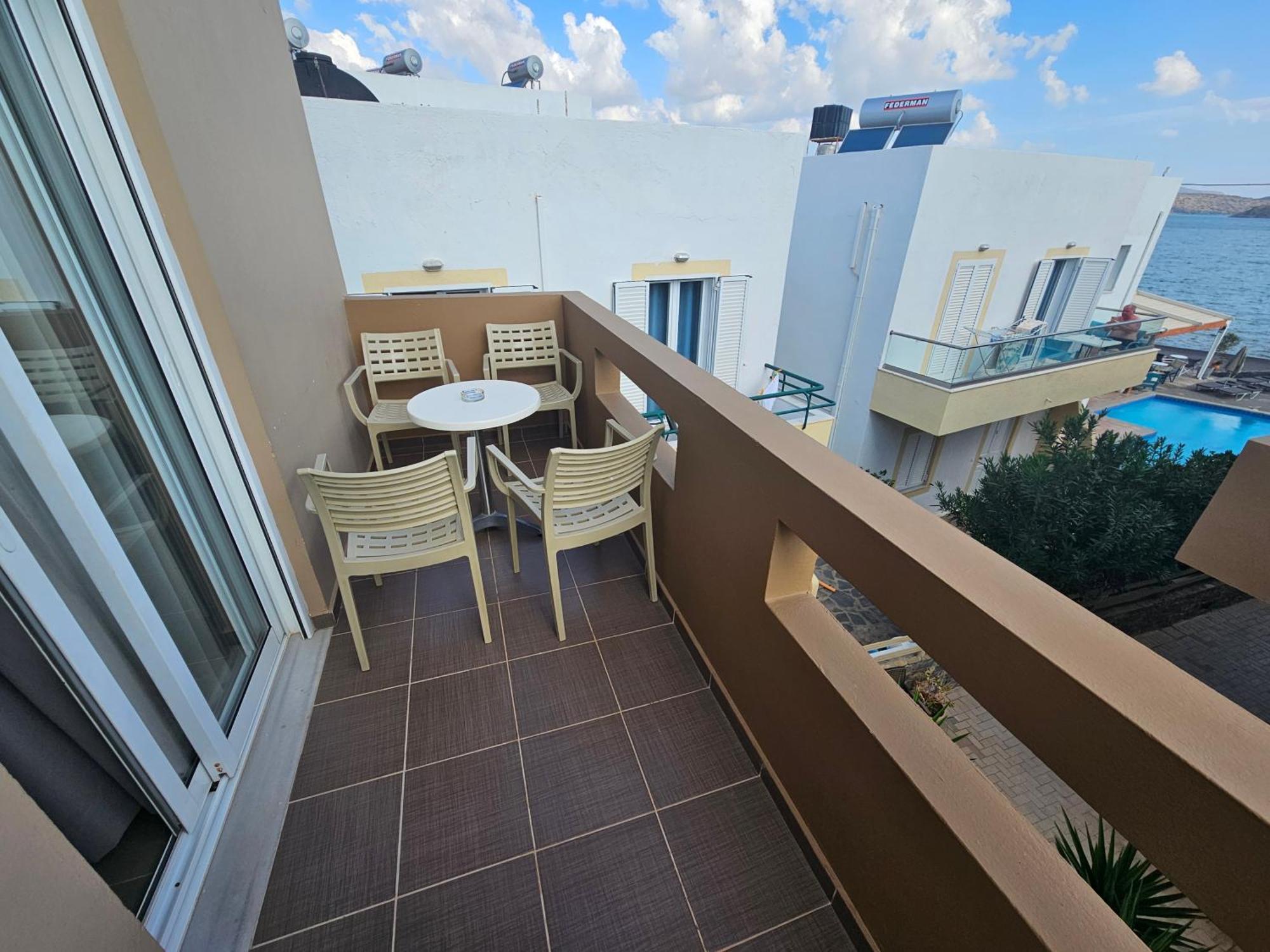 Elounda Sunrise Apartments Екстер'єр фото
